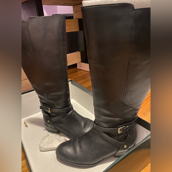 Black Riding Boots!! Waterproof! - Picture 2 of 6